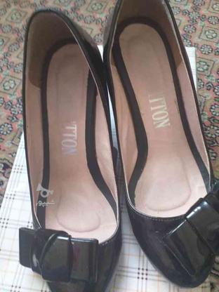 کفش زنانه مجلسی ورنی تولیدی بازار 37 سایز در گروه خرید و فروش لوازم شخصی در تهران در شیپور-عکس1