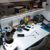 میز + ابزار کامل تعمیرات موبایل