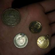 چهار سکه قدیمی