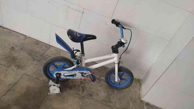 دوچرخه 12سالم در گروه خرید و فروش ورزش فرهنگ فراغت در قزوین در شیپور-عکس1
