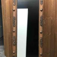 آینه قدی آهنی مسی رنگ سالم و نو با پایه