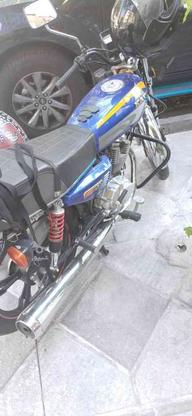 موتور سیکلت کاملا سالم بدون هیچ ایرادی در گروه خرید و فروش وسایل نقلیه در تهران در شیپور-عکس1
