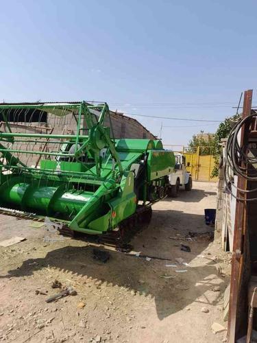 کمباین آماده کاردرو منطقه نجف آباد فلاورجان وخمینی شهر