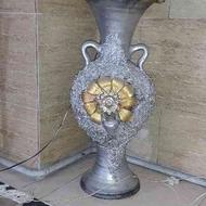 گلدان نقره ای همراه گل
