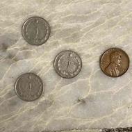 چهار عدد سکه قدیمی یک ریالی و یک سنتی امریکایی