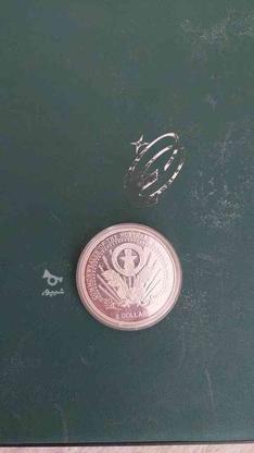 سکه قیمتی کاملا نو و پک دار دارای 2 برگ شناسنامه در گروه خرید و فروش ورزش فرهنگ فراغت در تهران در شیپور-عکس1