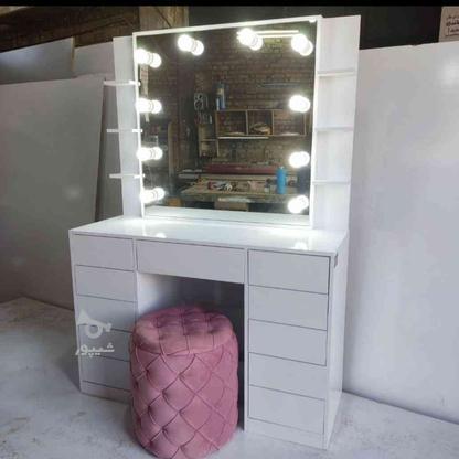 آینه قدی گریم چراغ دار در گروه خرید و فروش لوازم خانگی در اصفهان در شیپور-عکس1