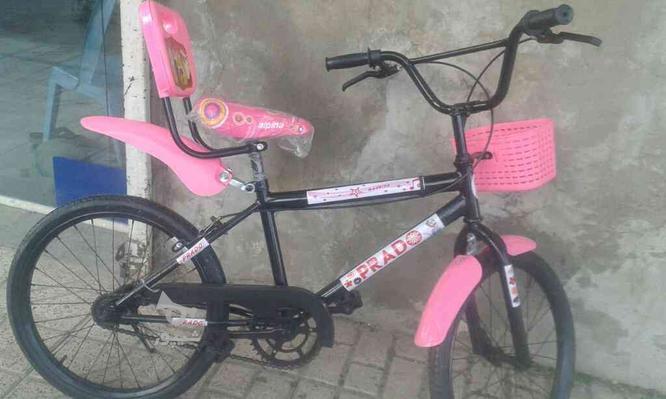 دوچرخه سایز 20 دخترانه در گروه خرید و فروش ورزش فرهنگ فراغت در خراسان رضوی در شیپور-عکس1
