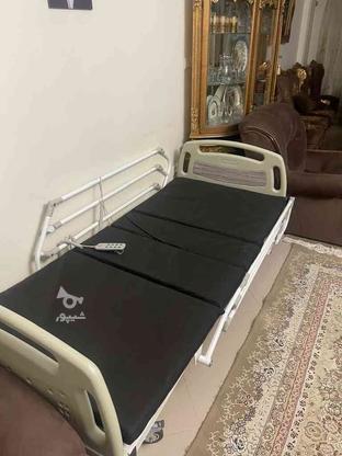 تخت بیمار برقی (یک ماه ونیم استفاده شده)کاملا نو در گروه خرید و فروش صنعتی، اداری و تجاری در تهران در شیپور-عکس1