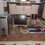 کامپیوتر رومبزی خانگی