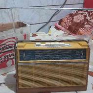 رادیو قدیمی کلکسیونی