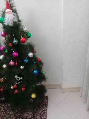 درخت کریسمس با تزیینات در گروه خرید و فروش لوازم خانگی در تهران در شیپور-عکس1