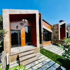 همکف 150 متری لوکیشن خاص و بی نظیر