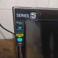 تلویزیون 37 اینچ درحد نو با دستگاه دیجیتال