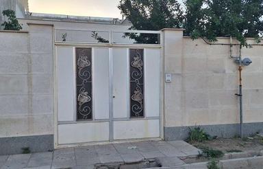 خانه ویلای واقع در قلعه حسینه خیابان شهید عباس هادیلو