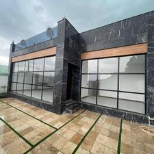 همکف140 متری با سندتکبرگ روفگاردن با ویو بی نظیر