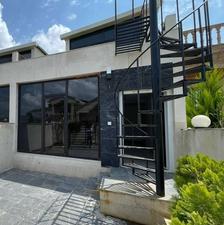 همکف150 متری با روف در شهرکی برند و با اصالت