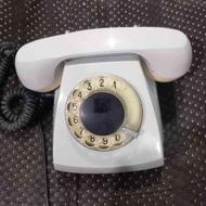گوشی تلفن قدیمی