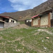 زمین 130 متری کوهستانی /ییلاقی آب و هوا سرد