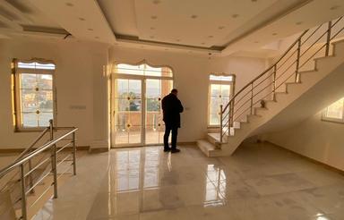 فروش ویلا تریبلکس 400 متری استخر دار در جاده نظامی