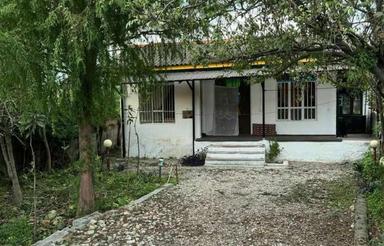 ویلا باغ سنددار 330 متر زمین 75 متر بنا حیاطدار باغ مرکبات