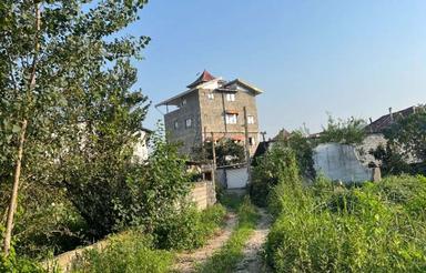 فروش زمین محصور شده با سند300متر