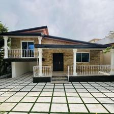 ویلا نیم پیلوت حیاطدار 215 متر زمین 2خوابه تهاتر باخودرو