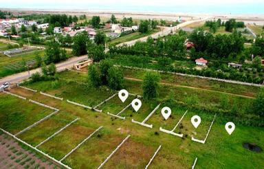 6000 متر زمین ساحلی تفکیک شده چسبیده به دریا