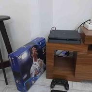 یک دستگاه PS4 سونی اسلیم 500