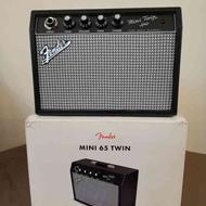 آمپ گیتار Fender mini 65 twin