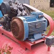 پمپ باد ها ایستاده و خوابیده