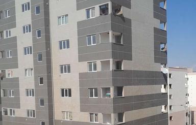 فروش آپارتمان 84 متر در فاز 6طبقه8شمالی بدون مشرف