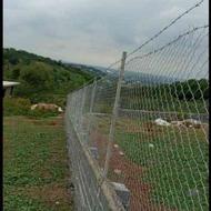 فنس کشی ودیوار کشی باغ ویلا