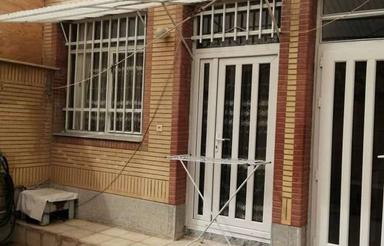 خانه و کلنگی 200 متر در فاز 5