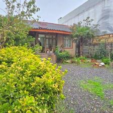 خانه بومی قابل سکونت 220 متری با حیاط سرسبز مدارک کامل کلوده