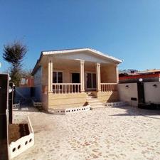 ویلا نوساز دوخواب 230 متر زمین 91 متر بنا پروانه پایانکار