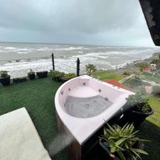 اجاره روزانه پنت لاکچری ویو دریا شهرک دریاکنار