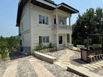 فروش ویلا استخر دار با سند حومه ی کومله