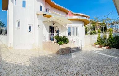 ویلا 268 متری در مرکزشهر بهنمیر