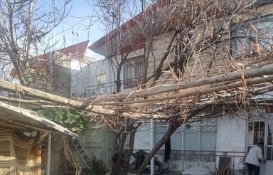 دوطبقه 300 زمین 250 متر بنا 3 خواب 17 شهریور رازی