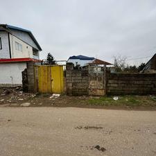 303 متر زمین مسکونی با سند تک برگ