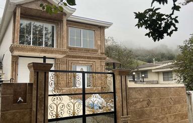 ویلا فروشی جاده مرزن آباد به کلاردشت روستای بنفشده