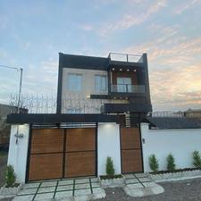 ویلا 200 متری در مرکزشهر