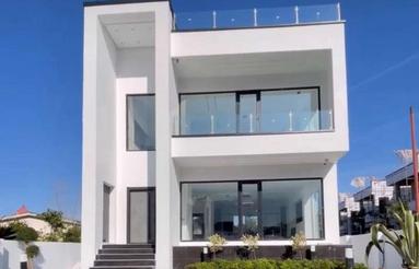 ویلا 330 متر فول در جاده دریا