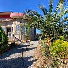 ویلا باغ دارای 3,000 متر زمین