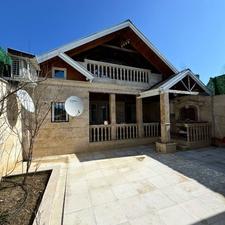 ویلا 283 متر مدرن استخر دار با نمای چوب با مدارک کامل