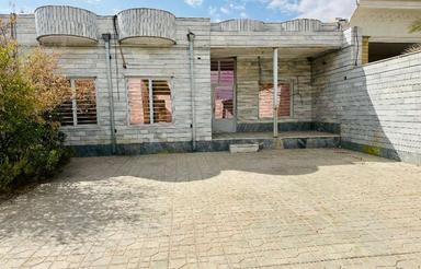 ویلایی تجاری مسکونی 40 متری اول 340 متر در لار