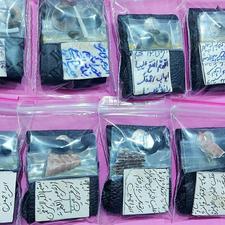 شاه مهره مار اصل باگردنبند نقره