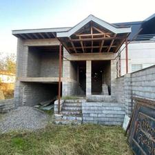 ویلا نیمه کاره 170 متری نیم پیلوت