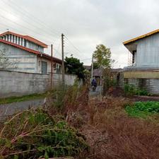 زمین مسکونی 300 متری سند دار